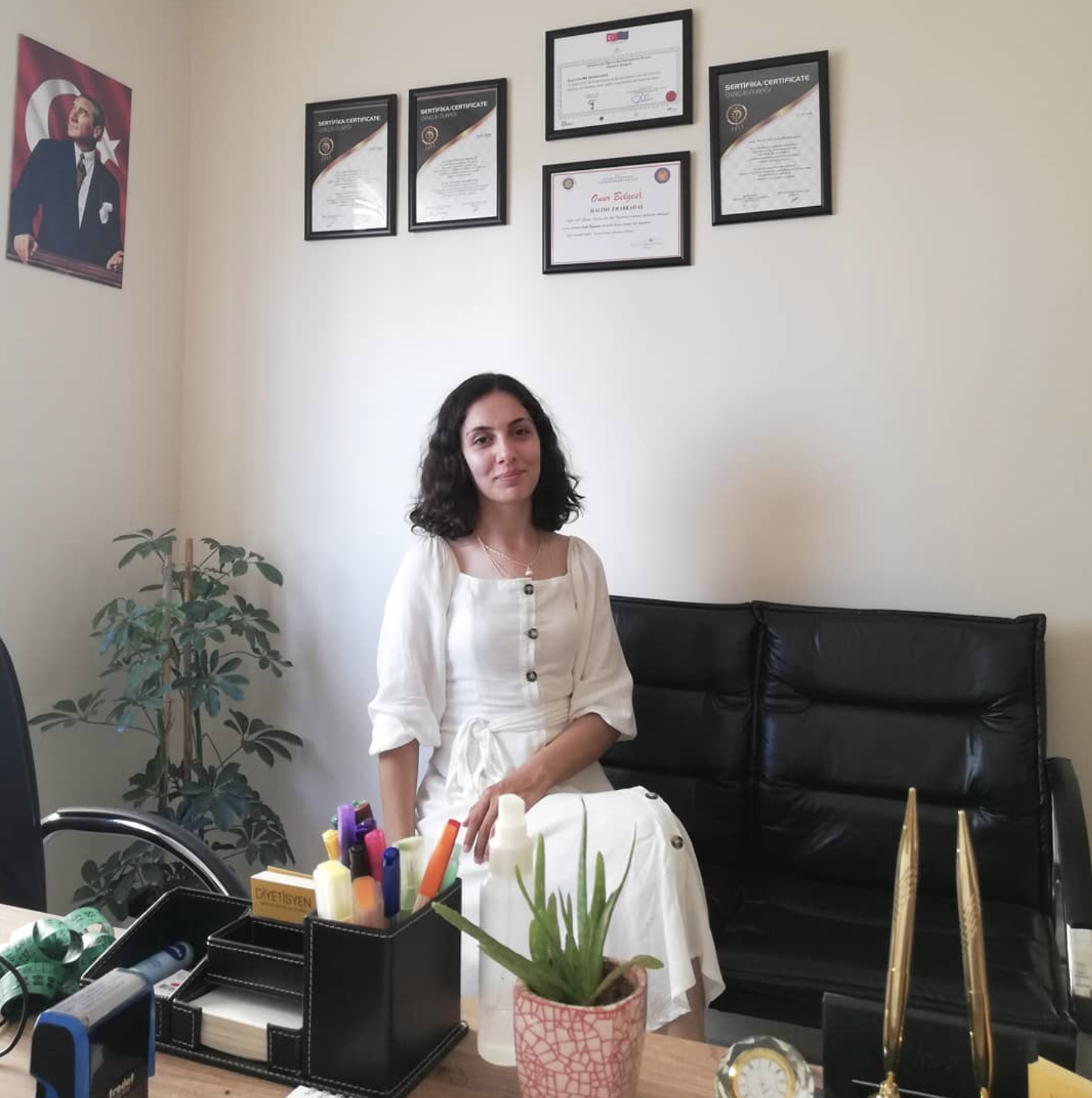 Halime Erark... Hakkında Bilgi