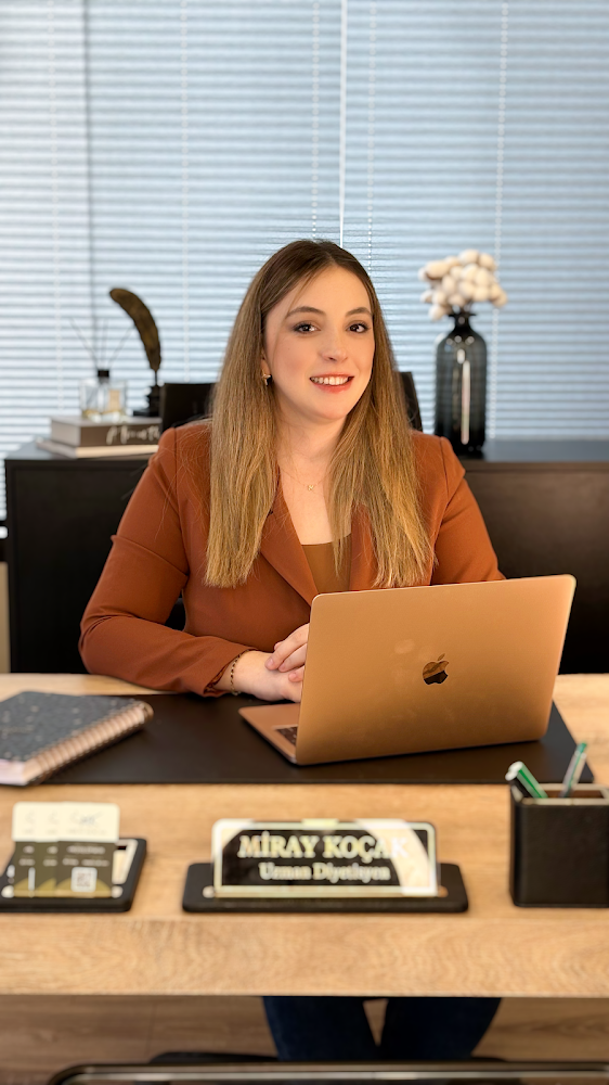 Miray Koçak Hakkında Bilgi